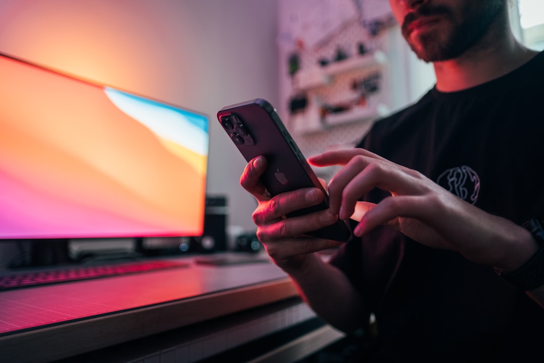 マッチングアプリで返信がこないときは何日待つ？会う約束がない場合