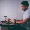 マッチングアプリでいいねがもらえない男性へ｜お断り文が原因？